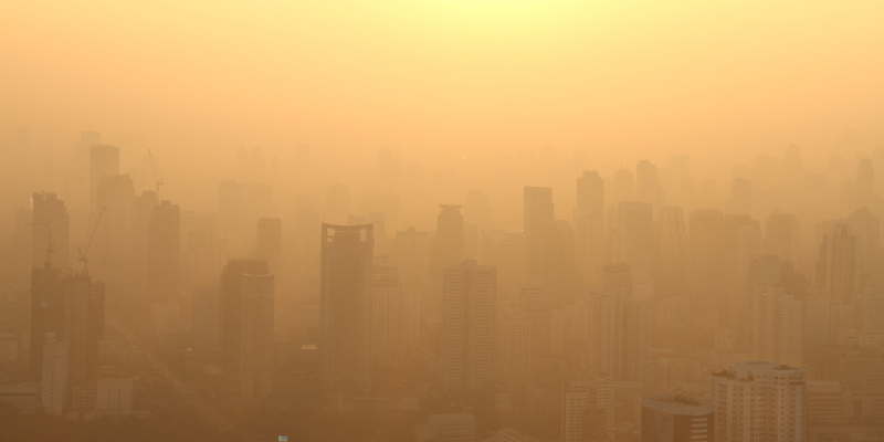 My Eyes Are Burning: How Air Pollution Can Irritate Your Eyes